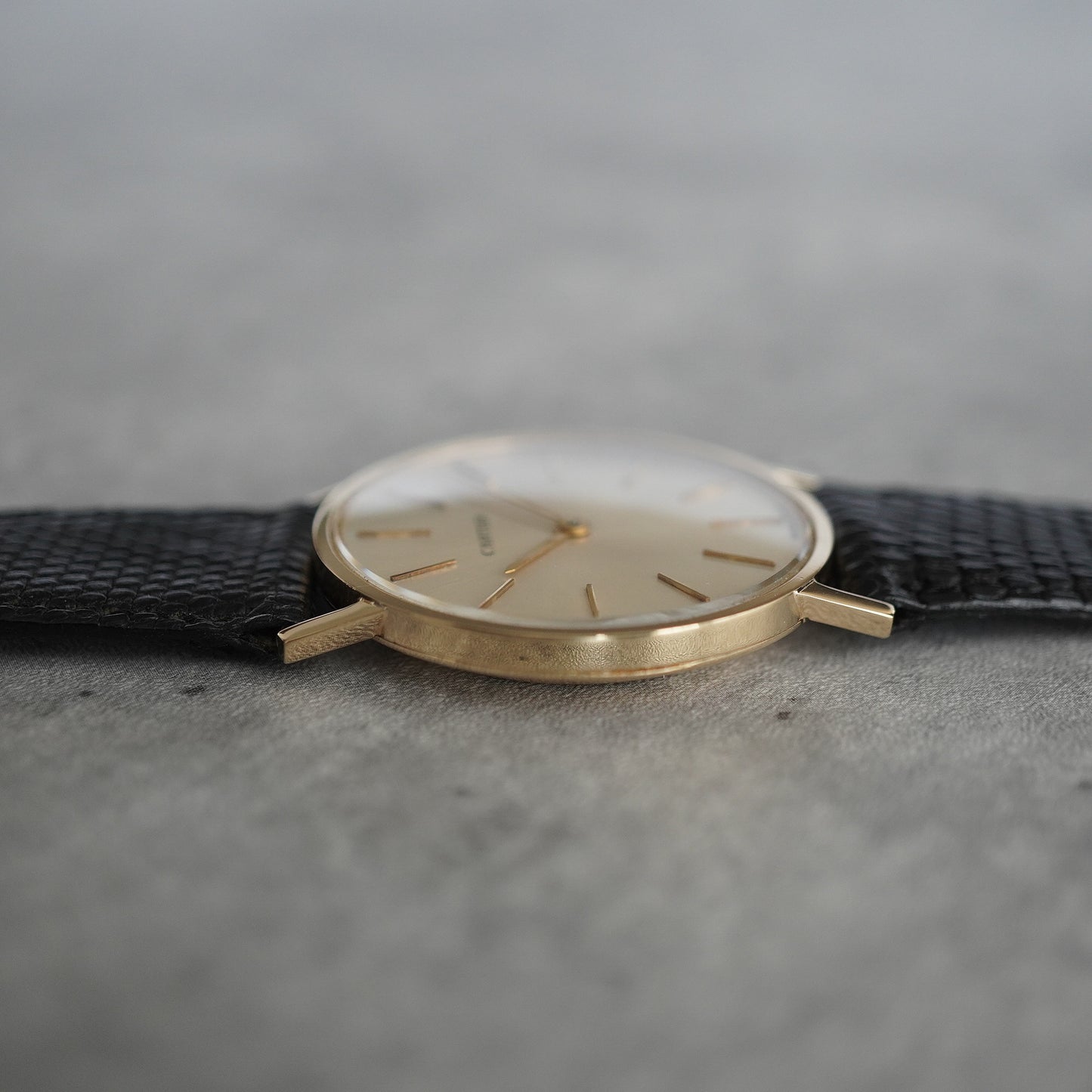 CARTIER RONDE 18KYG