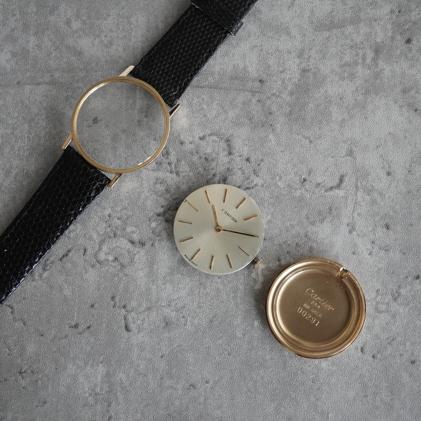 CARTIER RONDE 18KYG