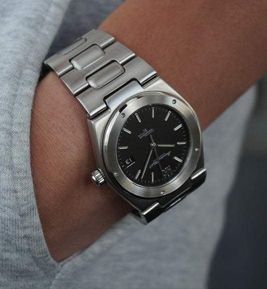 IWC Ingenieur SL 1832 Jumbo wrist view