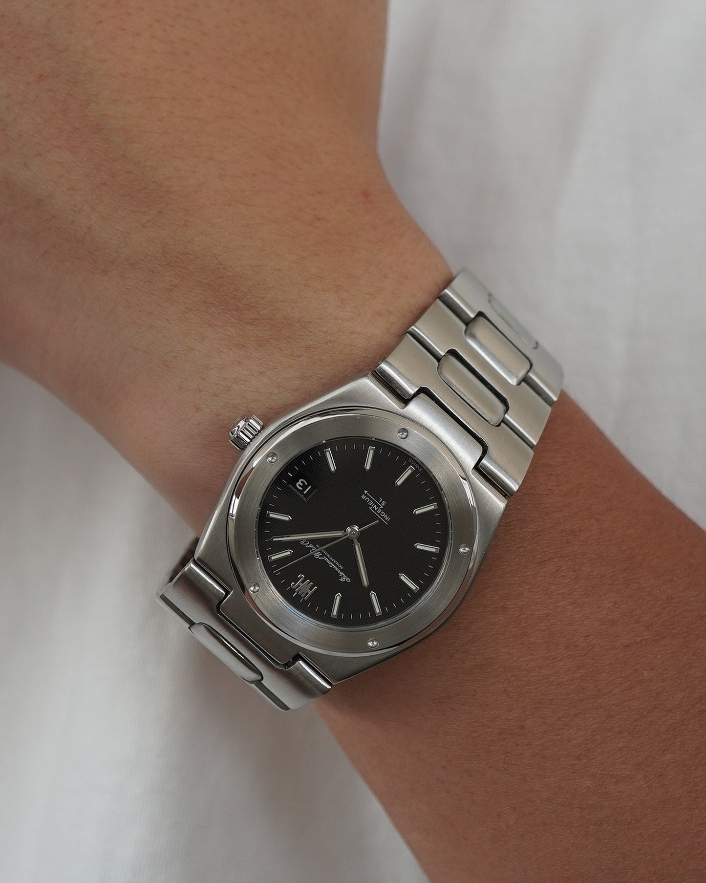 IWC Ingenieur SL 1832 Jumbo wrist view2