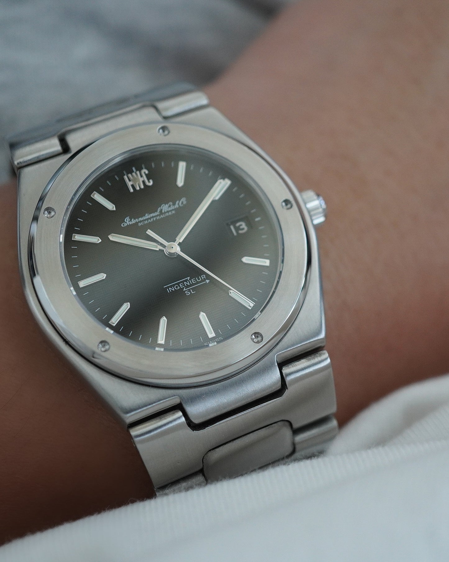 IWC Ingenieur SL 1832 Jumbo wrist view3