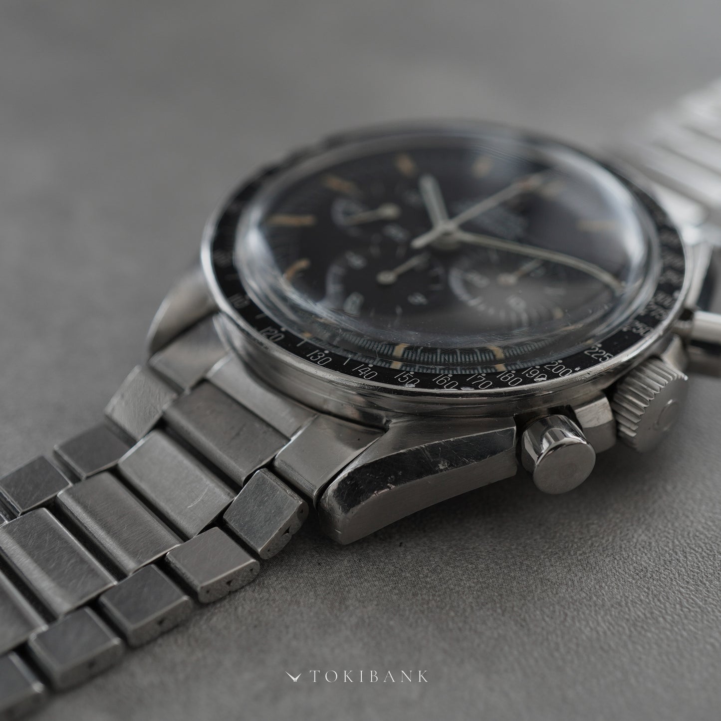 OMEGA SPEEDMASTER REF. 145.012 1968年製-8