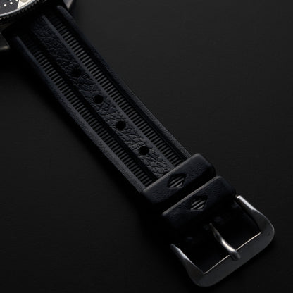 SEIKO DIVER  CAPTAIN WILLARD 6105-8110 THREE SLOT CROWN-10
