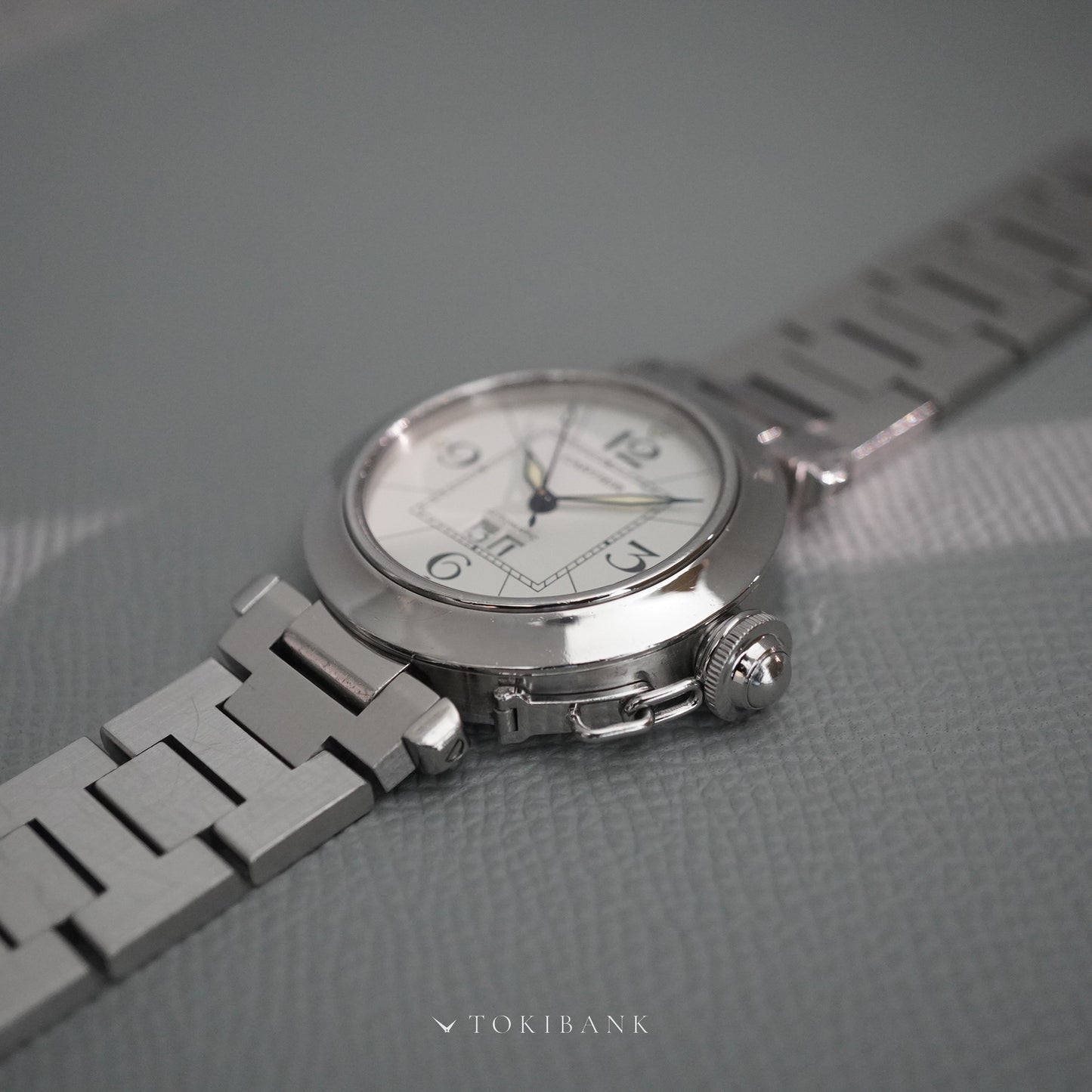 CARTIER LM PASHA C BIG DATE 2475