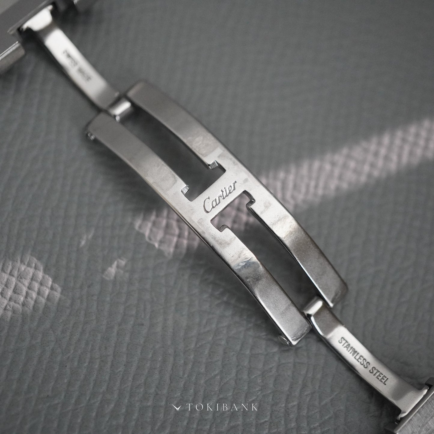 CARTIER LM PASHA C BIG DATE 2475