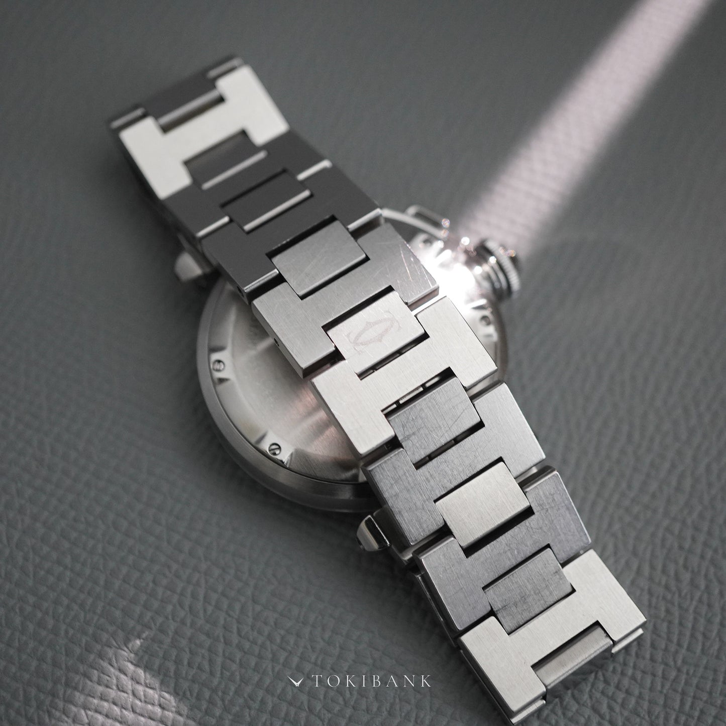 CARTIER LM PASHA C BIG DATE 2475