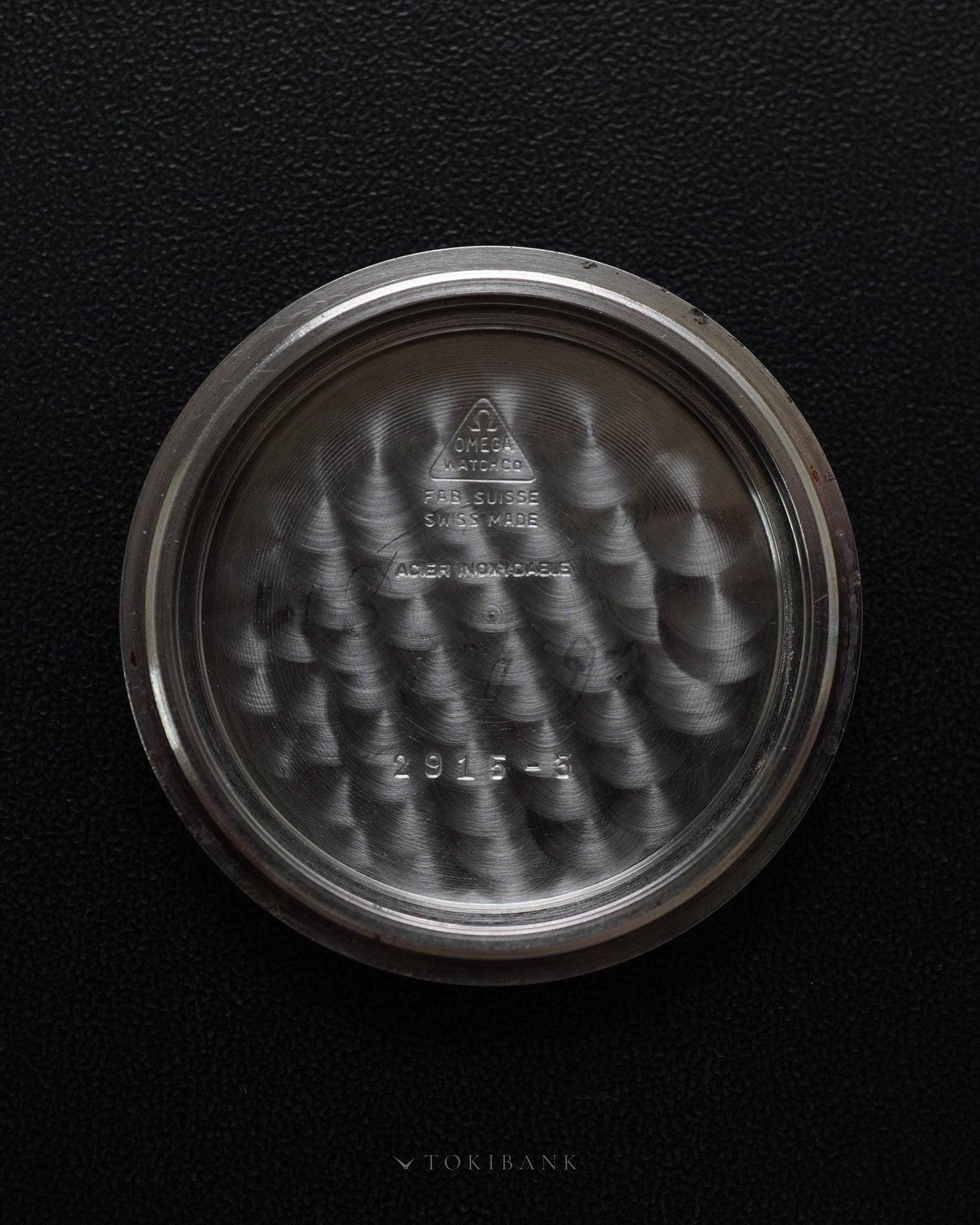 OMEGA SPEEDMASTER REF 2915-3-caseback2