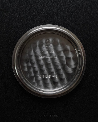 OMEGA SPEEDMASTER REF 2915-3-caseback2