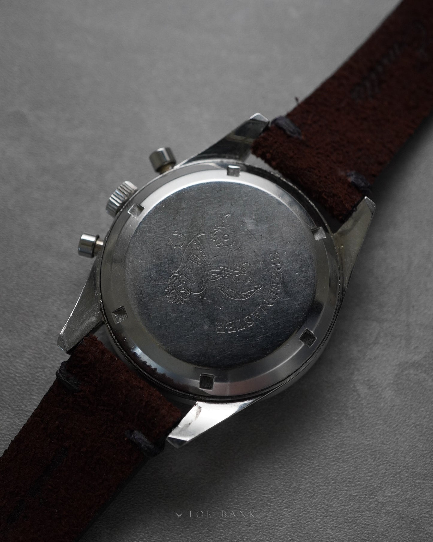 OMEGA SPEEDMASTER REF 2915-3-caseback