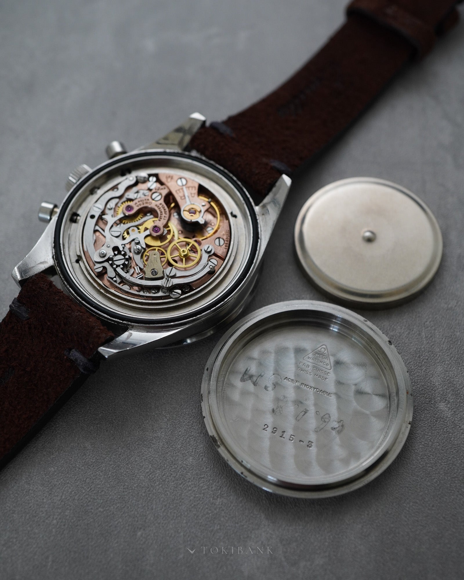OMEGA SPEEDMASTER REF 2915-3-movement