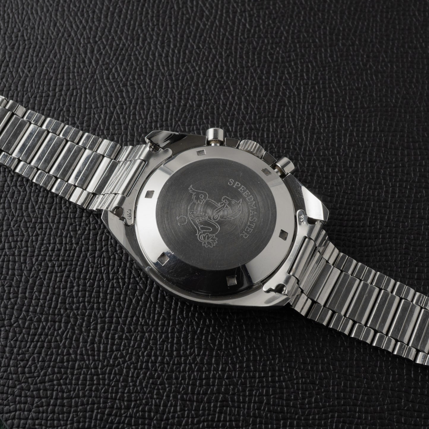 OMEGA SPEED MASTER Ref.145.022 caseback