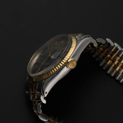 ROLEX DATEJUST 1601 BLACK GILT DIAL-6