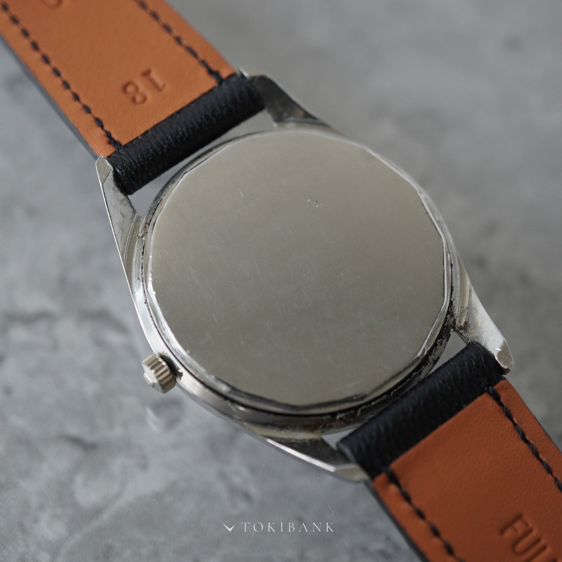 UNIVERSAL GENEVE POLEROUTER DATE REF. 204610-2 TROPICAL – TOKIBANK