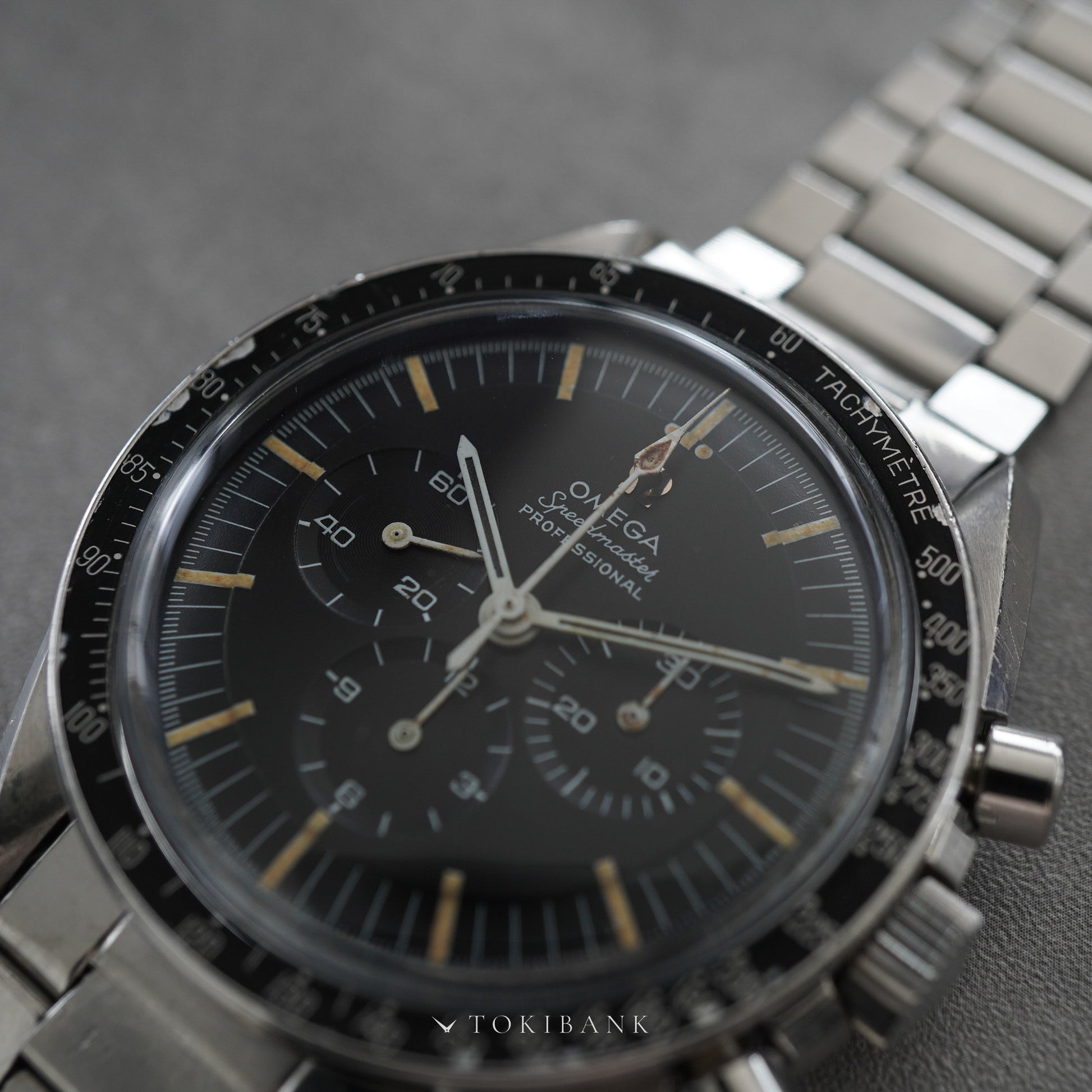 OMEGA SPEEDMASTER REF. 145.012 1968年製-3